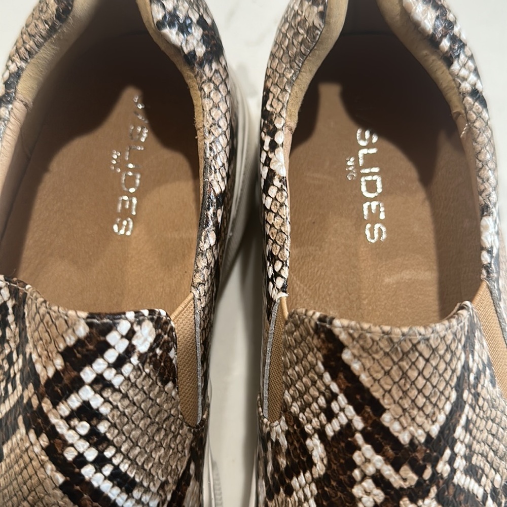 J/ Slides sneak print sneakers size 7.5 - Picture 4 of 7